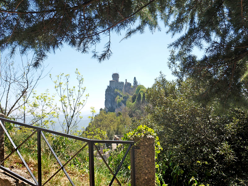 Глазами очевидцев: крепости Сан-Марино. На горе Титано